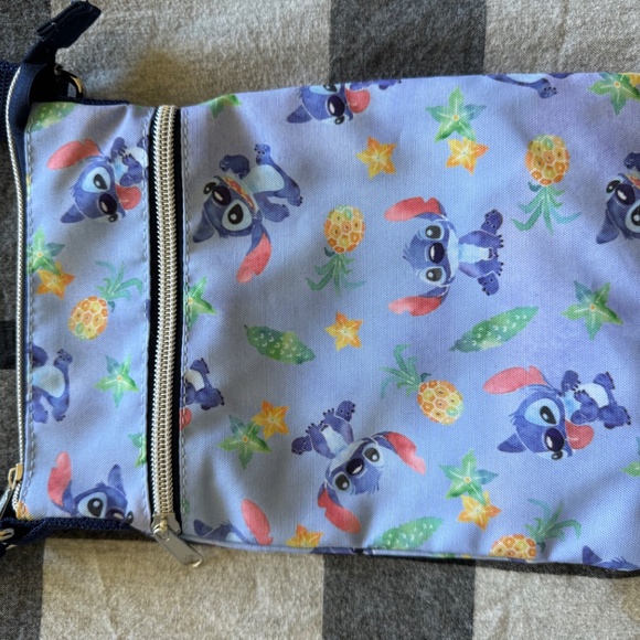 Disney Loungefly Stitch Flat Satchel - Picture 4 of 6